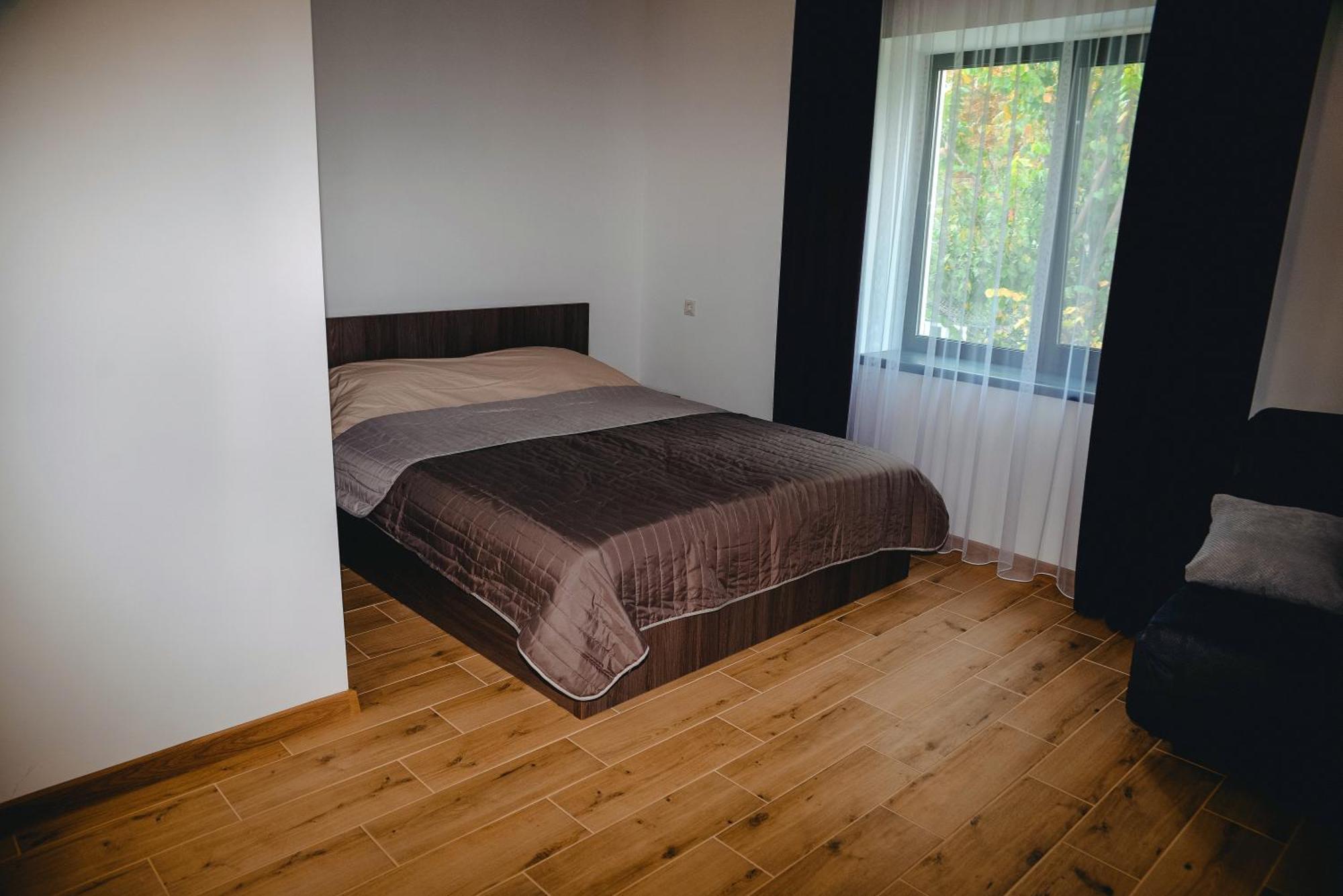 Four Rooms Apartments 切尔卡瑟 外观 照片